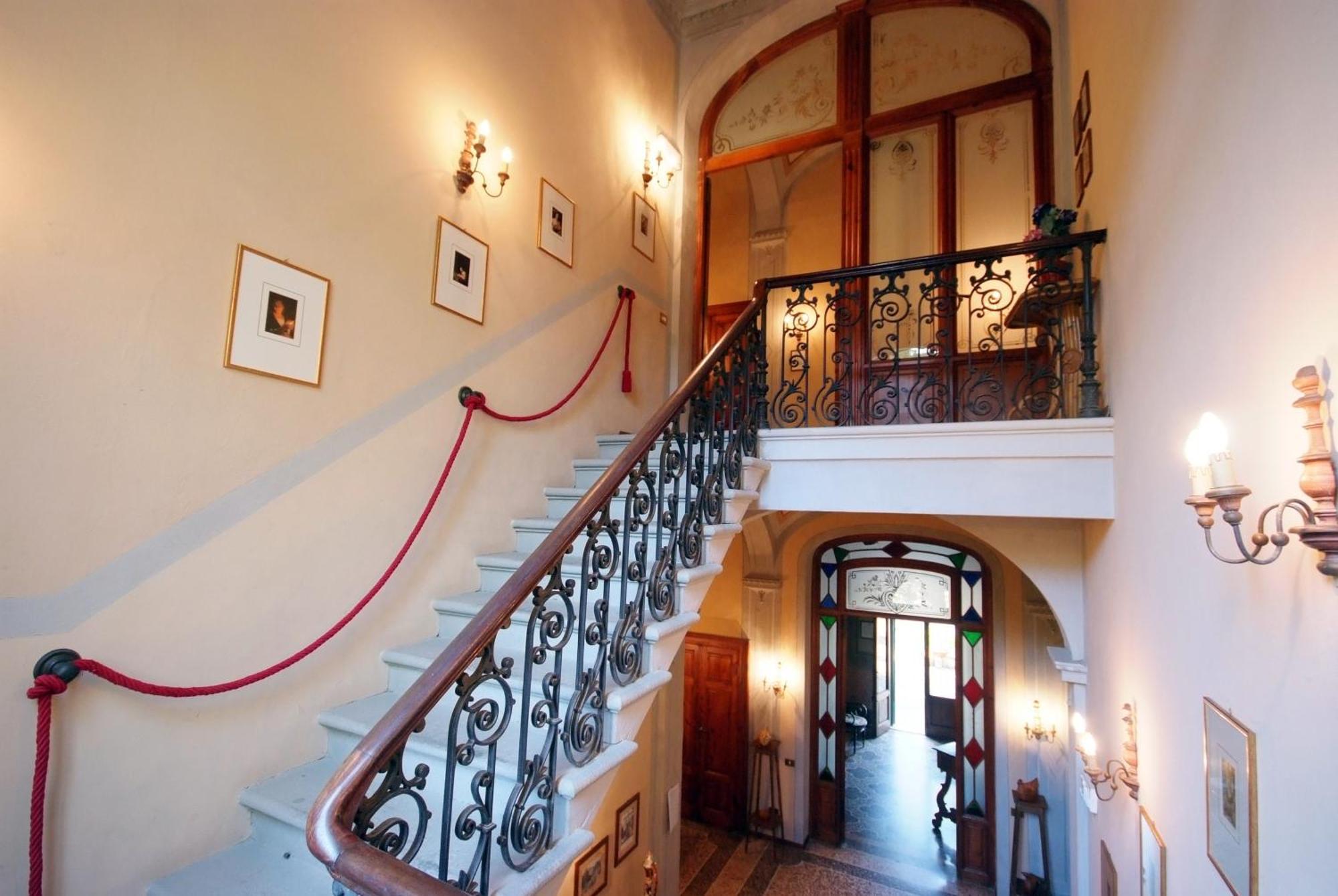 Villa Teresa Porto Azzurro Ngoại thất bức ảnh