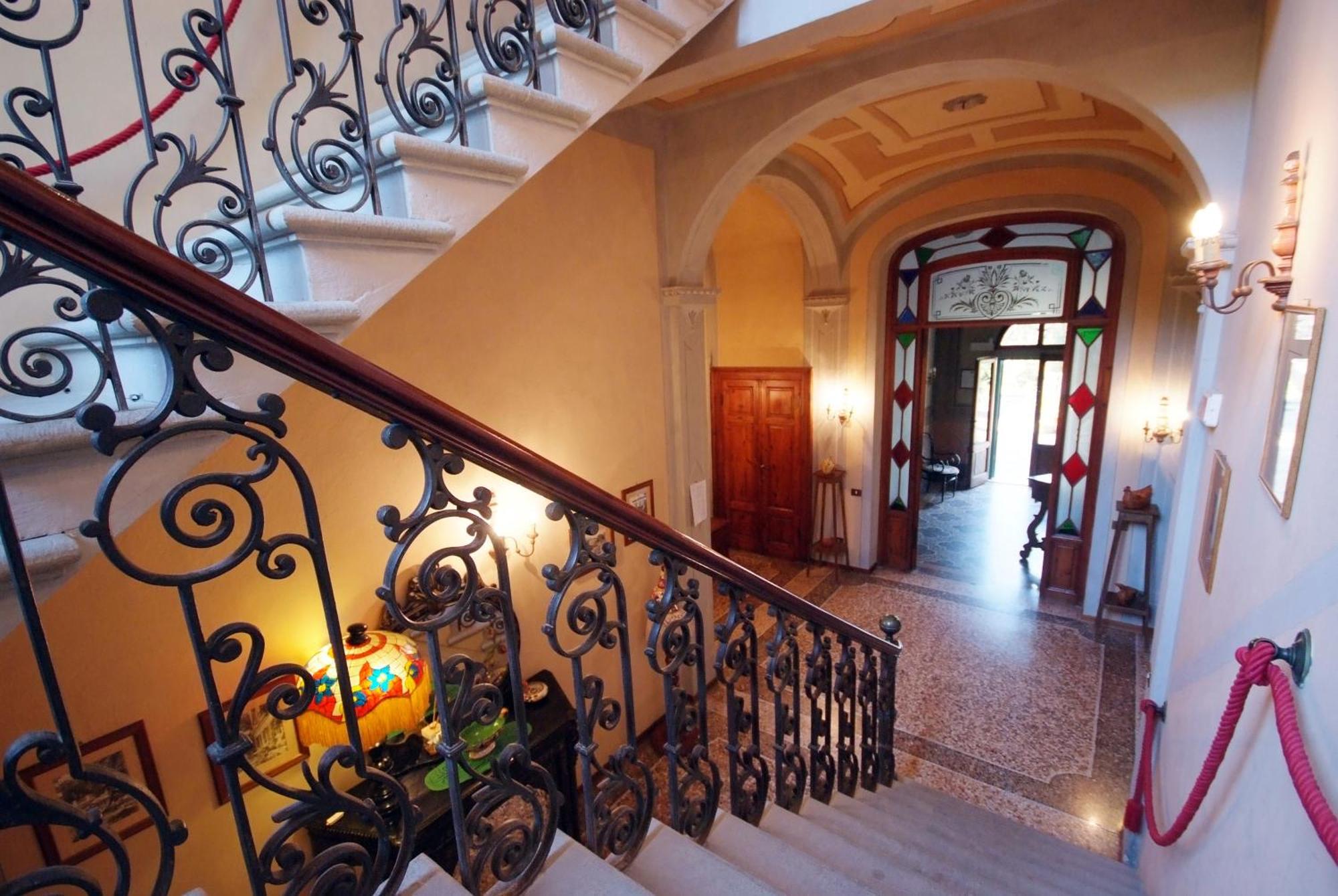 Villa Teresa Porto Azzurro Ngoại thất bức ảnh