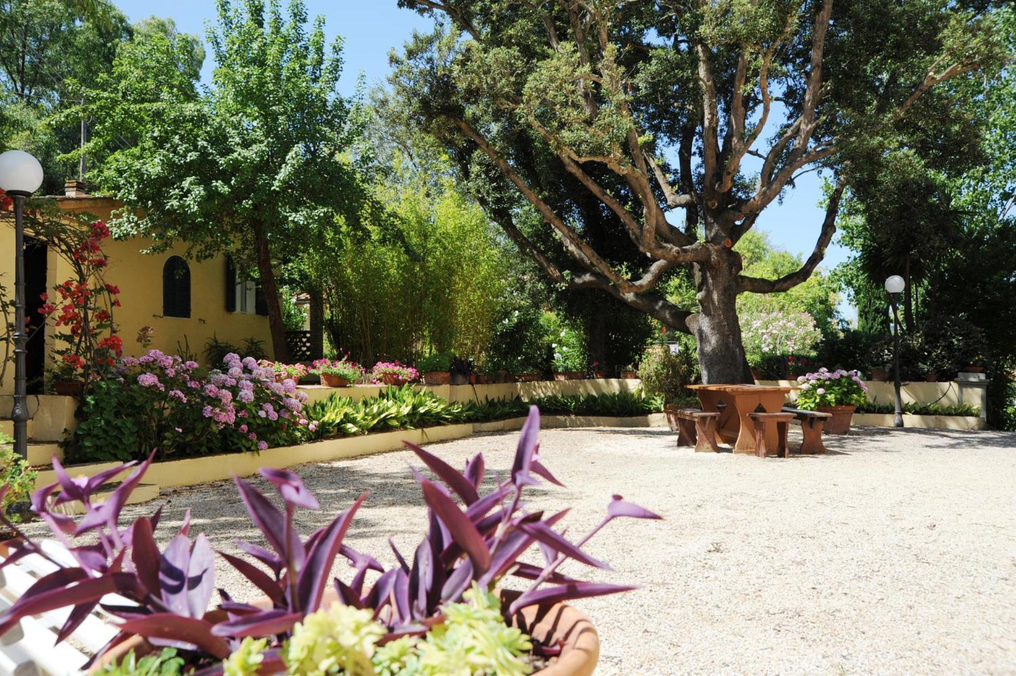 Villa Teresa Porto Azzurro Ngoại thất bức ảnh