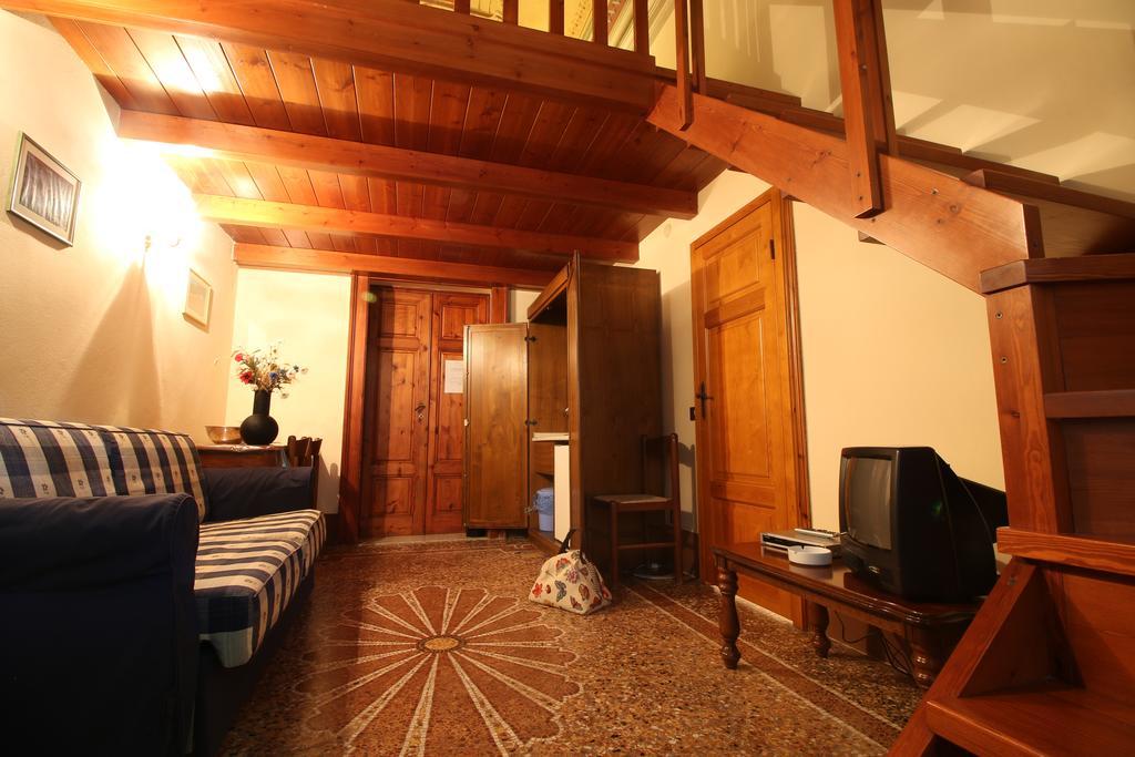 Villa Teresa Porto Azzurro Ngoại thất bức ảnh